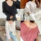 U-neck Textured Loose-fit T-shirt