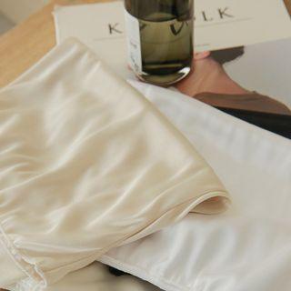 Band-waist Silky Inner Skirt