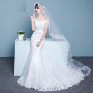 Off Shoulder Mermaid Wedding Gown With Train