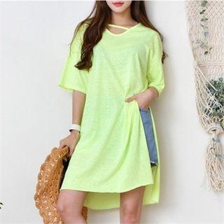 Strap-front Slit-side Long T-shirt