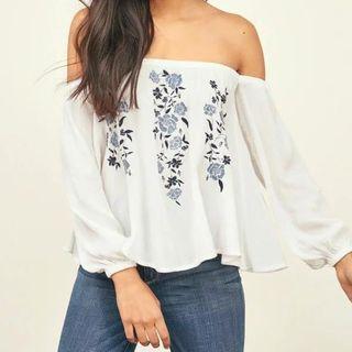 Off-shoulder Embroidery Top