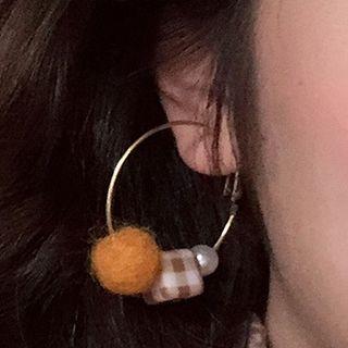 Faux Pearl Plaid Square Fluffy Ball Hoop Earring