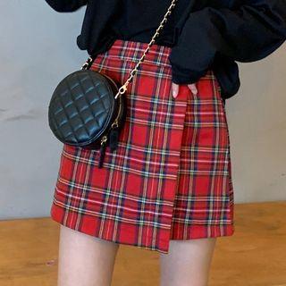 Long-sleeve T-shirt / Plaid Mini Skirt / Set