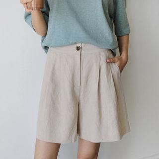 Wide-leg Linen Shorts