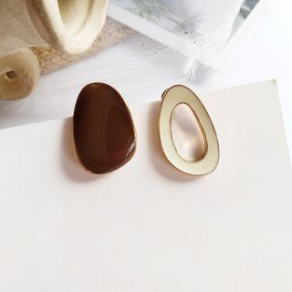 Asymmetrical Geometric Stud Earring 1 Pair - S925 Silver - Brown & White - One Size