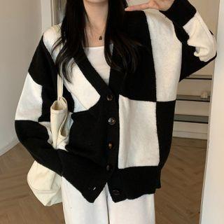Checkerboard Pattern Cardigan White & Black - One Size