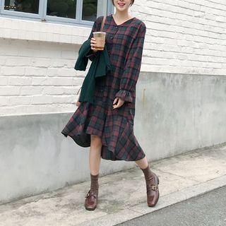 Ruffle-hem Midi Plaid Dress Blue Green - One Size