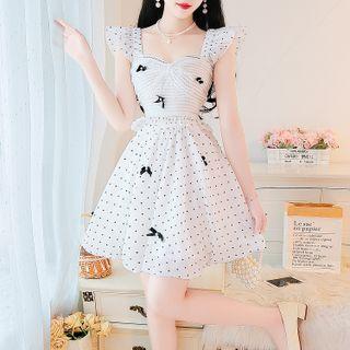 Set: Sleeveless Bow-accent Camisole Top + Bow-accent Dress