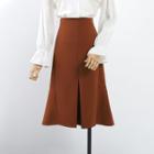 Ruffle Hem Front-slit Pencil Skirt