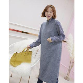 Sleeveless Long Knit Dress With Belt
