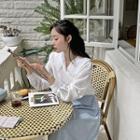 [lovb] Puff-sleeve Ruffle-collar Blouse