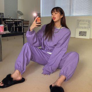 Set: Vivid Oversized Sweatshirt + Jogger Pants