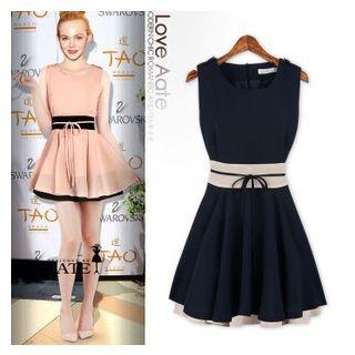 Frill Gathered-waist Color Block Sleeveless Crewneck Sheath Dress