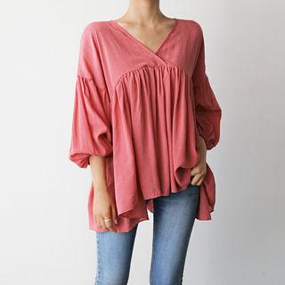 V-neck Checked Shirred Top