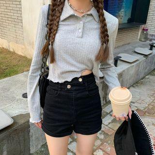 Collared Long-sleeve T-shirt / Denim Shorts / Leopard Print Mini Skirt / Pants