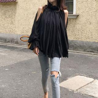Cold-shoulder Chiffon Blouse / Ripped Skinny Jeans