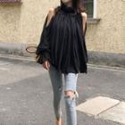 Cold-shoulder Chiffon Blouse / Ripped Skinny Jeans