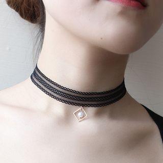 Pendant Lace Choker (various Designs)