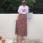 Short-sleeve Lettering T-shirt / Floral Print A-line Midi Skirt