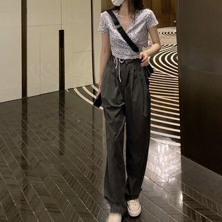 High-waist Wide-leg Dress Pants / Short-sleeve Leopard Print T-shirt