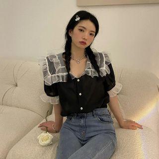 Short-sleeve Mesh Trim Blouse Black - One Size