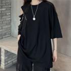 Short Sleeve Zip-shoulder Chain Detail Plain T-shirt