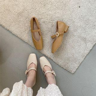 Block Heel Faux Pearl Buckled Sandals