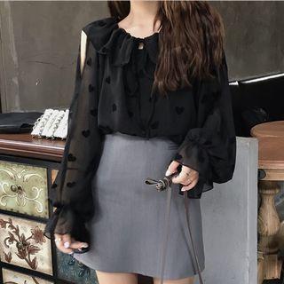 Ruffle Collar Off-shoulder Heart Print Shirt