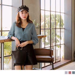 3/4 Sleeve V-neck Mock Two Piece Chiffon Top