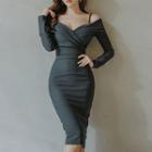 Cold Shoulder Long-sleeve Bodycon Dress
