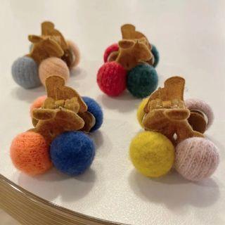 Pom Pom Hair Claw Set