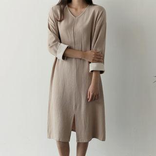 Contrast-trim Slit-side Dress