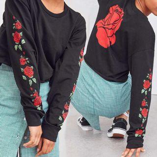 Rose Print Cropped Pullover