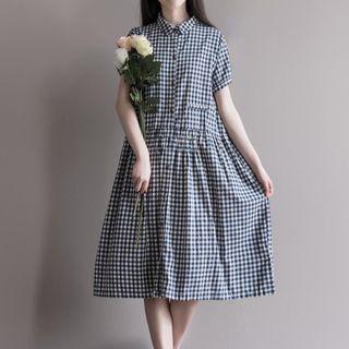 Short-sleeve Gingham Buttoned Midi Dress