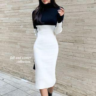 Long-sleeve Turtleneck Two-tone Knit Sheath Dress Black & White - One Size