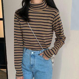 High-neck Striped Cropped T-shirt