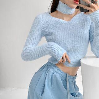 Slim-fit Furry-knit Cropped Sweater With Choker
