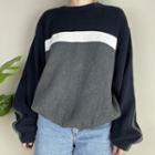 Round Neck Two Tone Long Sleeve Sweatshirt