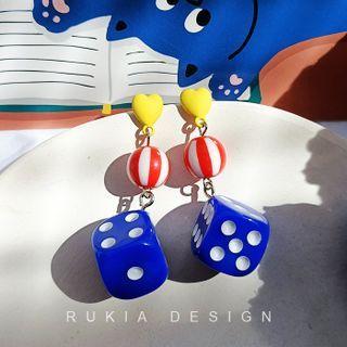 Dice Ear Stud / Clip-on Earring