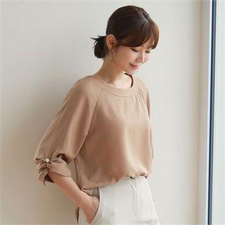 Faux-pearl Trim Slit-back Top