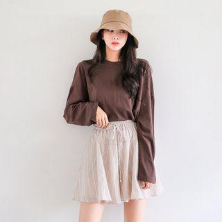 Crew-neck Long-sleeve Dip-back T-shirt