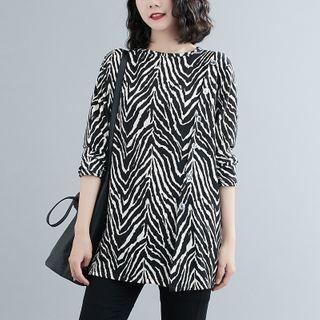 Zebra Print Split Top