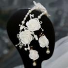 Set: Rose Hair Claw + Clip-on Earring 1 Pc - Hair Claw - White - One Size / 1 Pair - Clip-on Earrings - White - One Size