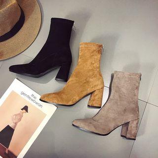 Chunky Heel Zip Short Boots