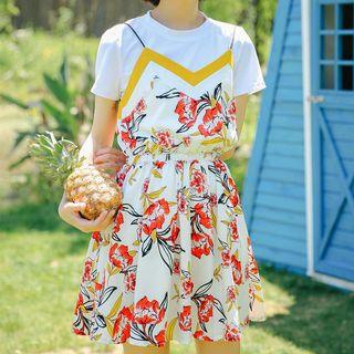 Set: Short-sleeve T-shirt + Printed Playsuit