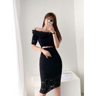 Off-shoulder Cutout Lace Dress