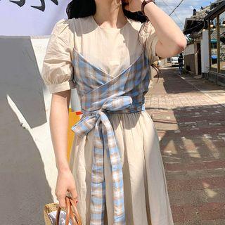 Short-sleeve Plaid Panel Midi A-line Dress As Shown In Figure - One Size