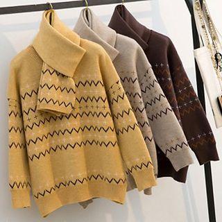 Patterned Sweater With Scarf
