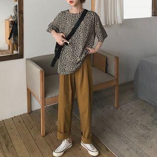 Elbow-sleeve Leopard Print T-shirt / Wide-leg Pants