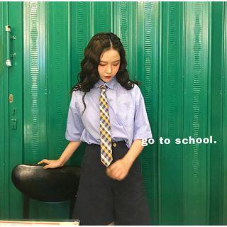 Elbow-sleeve Shirt With Tie / Plain Shorts